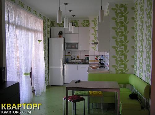 Rent out 3-room apartment. Одесса, Тенистая — photo 1