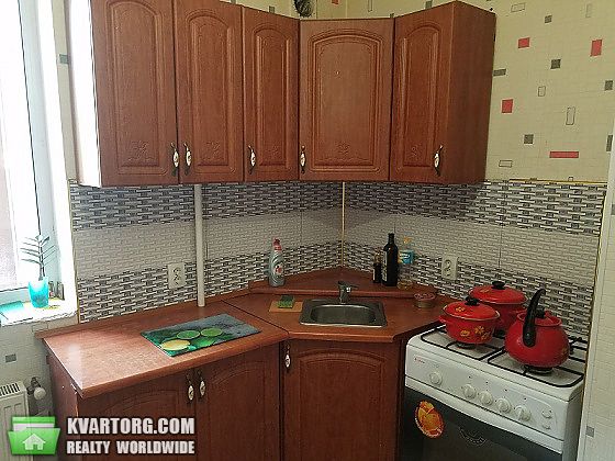 Rent out 1-room apartment. Киев,  Волынская — photo 2