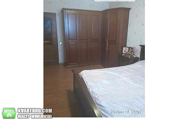 Sell 3-room apartment. Киев,  Почайнинская — photo 1