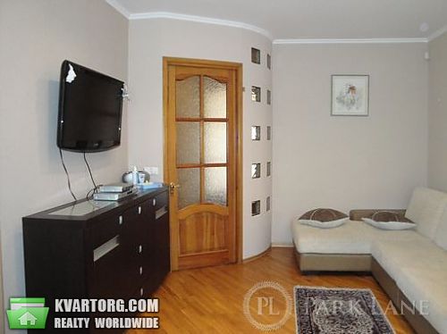 Sell 2-room apartment. Киев, Гоголевская — photo 2