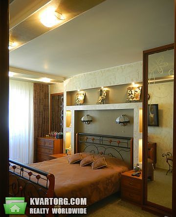 Sell 3-room apartment. Киев,  Алма-Атинская — photo 1