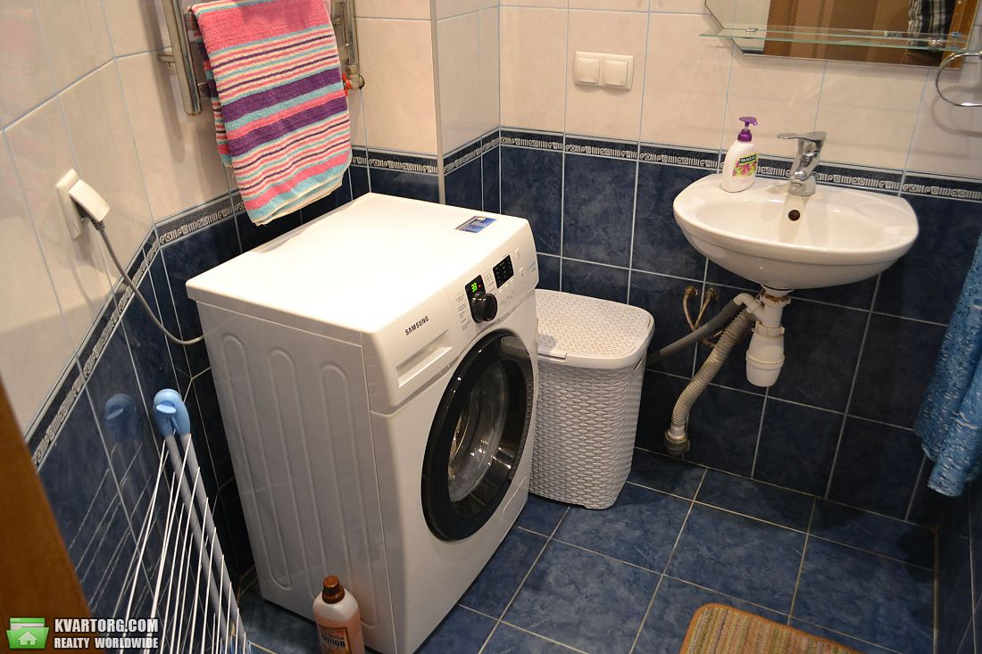 Rent out 3-room apartment. Киев,  Ломоносова — photo 7