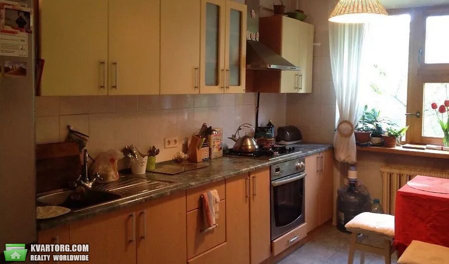 Sell 3-room apartment. Киев,  Стадионная — photo 2