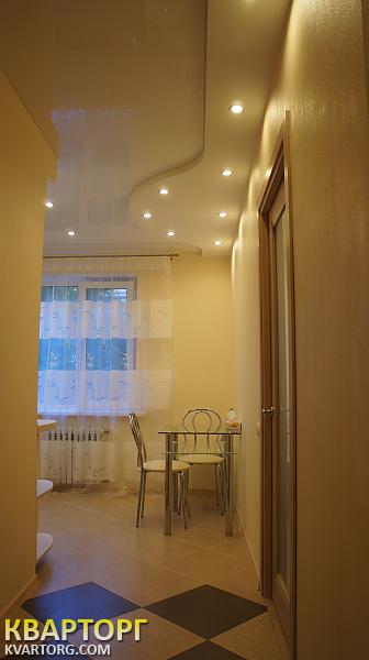 Rent out 2-room apartment. Одесса,  Солнечная — photo 6