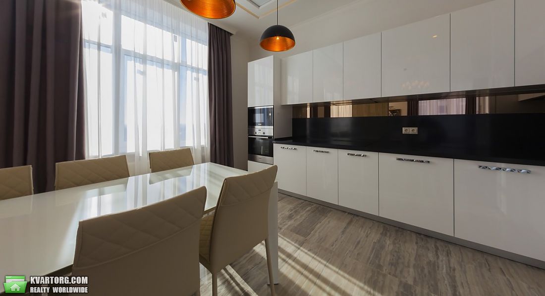 Sell 4-room apartment. Киев,  Драгомирова — photo 3