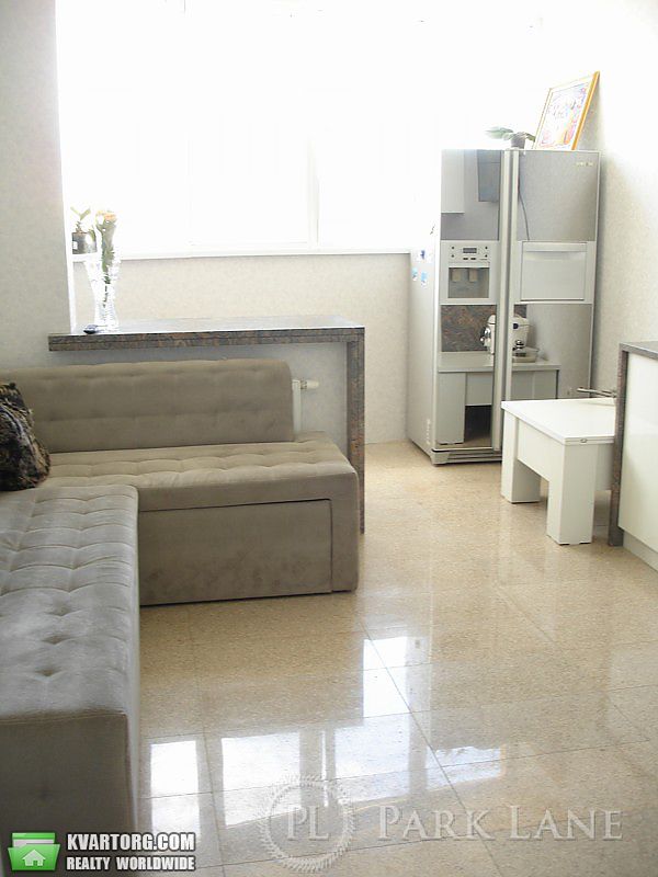 Sell 2-room apartment. Киев, Воскресенская — photo 3