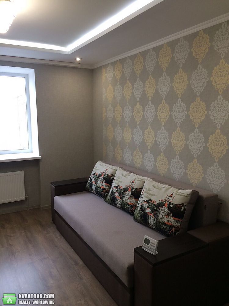 Rent out 2-room apartment. Днепропетровск, набережная победы — photo 2