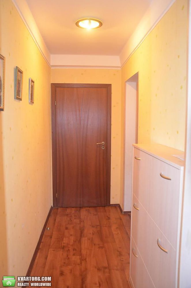 Sell 3-room apartment. Киев,  Волго-Донской пер — photo 4