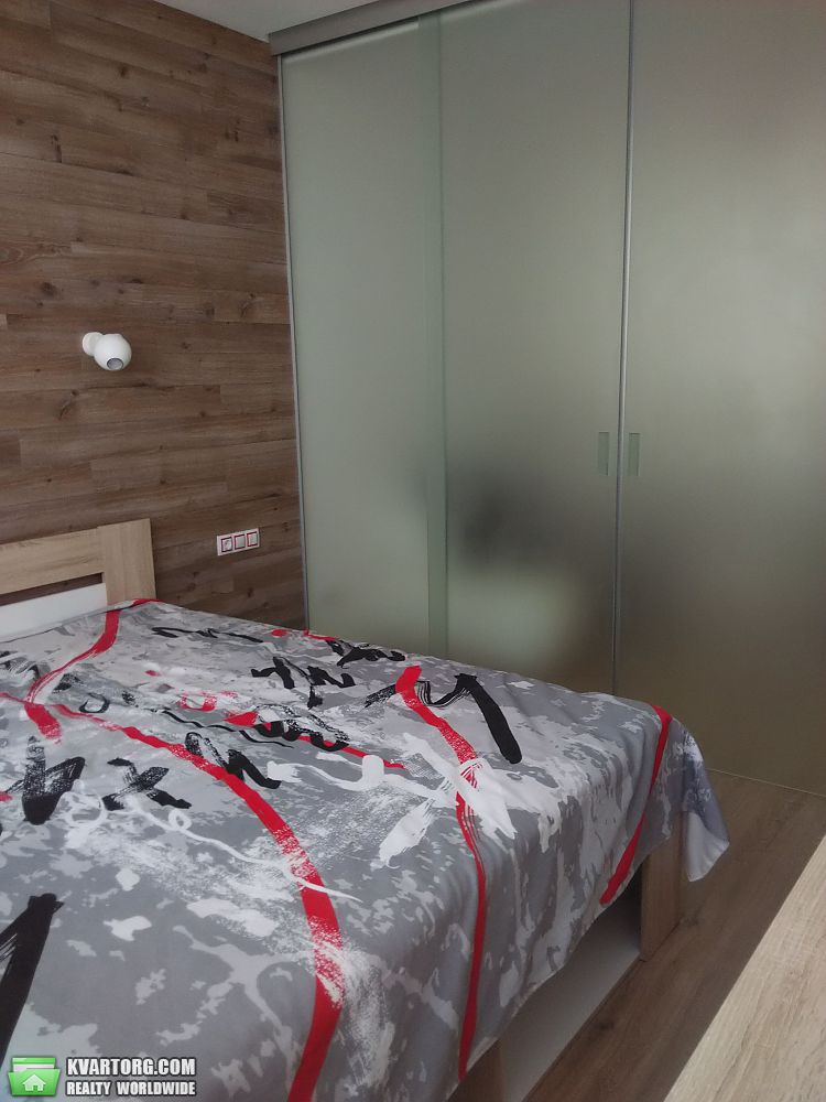 Rent out 1-room apartment. Киев,  Мельникова — photo 4