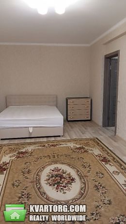Rent out 1-room apartment. Киев,  Трутенко — photo 4
