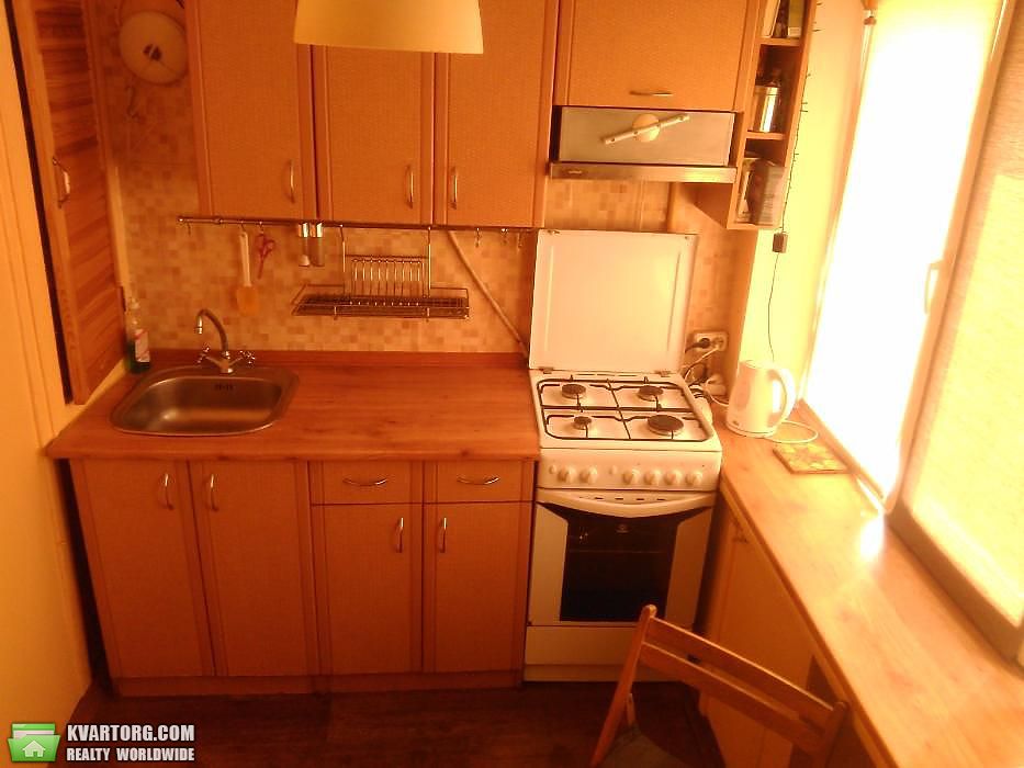 Sell 2-room apartment. Киев,  Русановская наб — photo 2