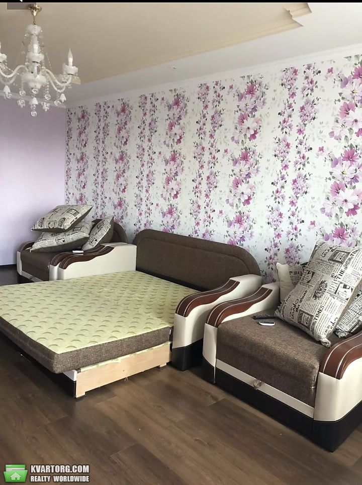 Rent out 1-room apartment. Киев,  Ревуцкого — photo 2