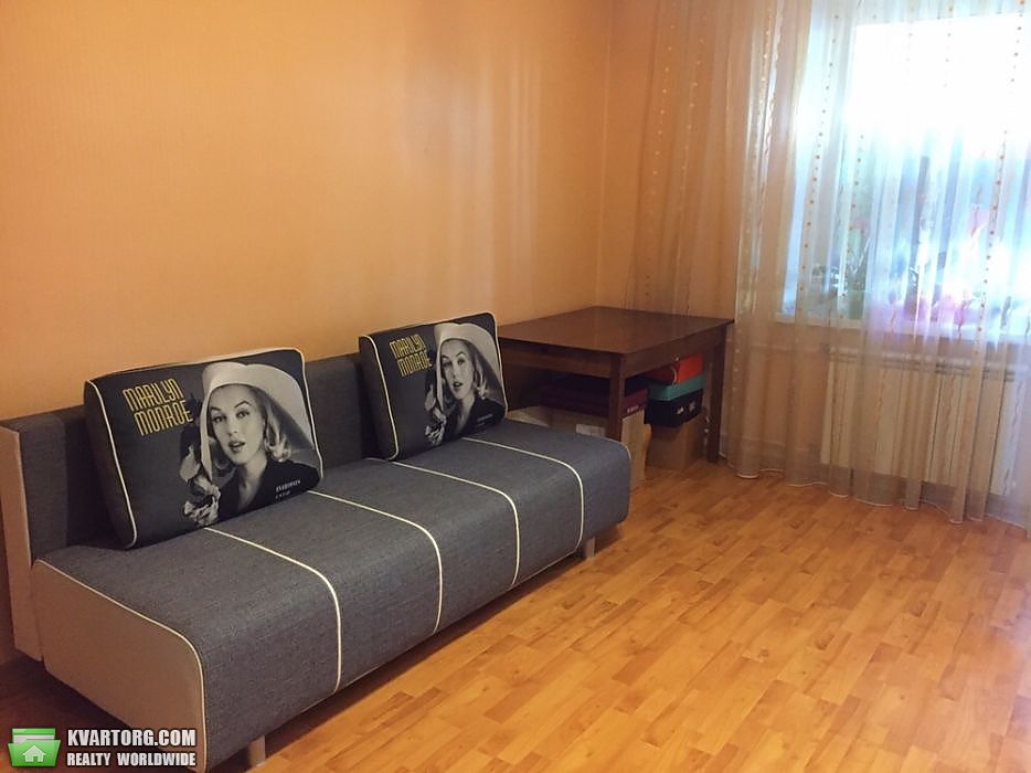 Sell 2-room apartment. Киев,  Бажана — photo 1