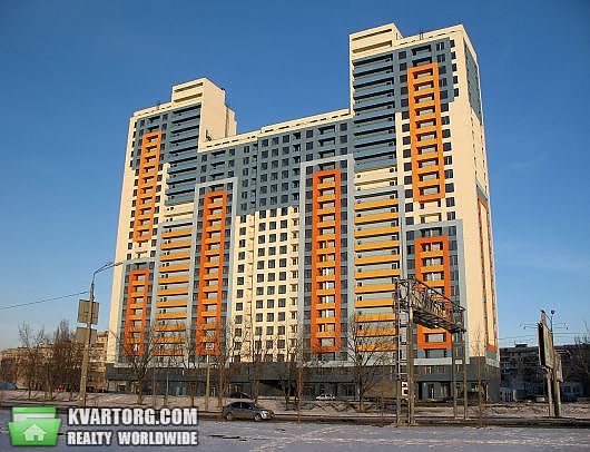 Sell 4-room apartment. Киев,  Богатырская — photo 1
