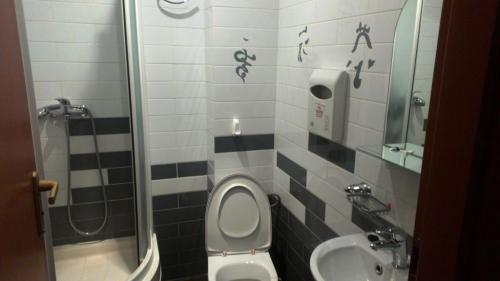 Rent out office. Киев, Лаврская 10 — photo 3