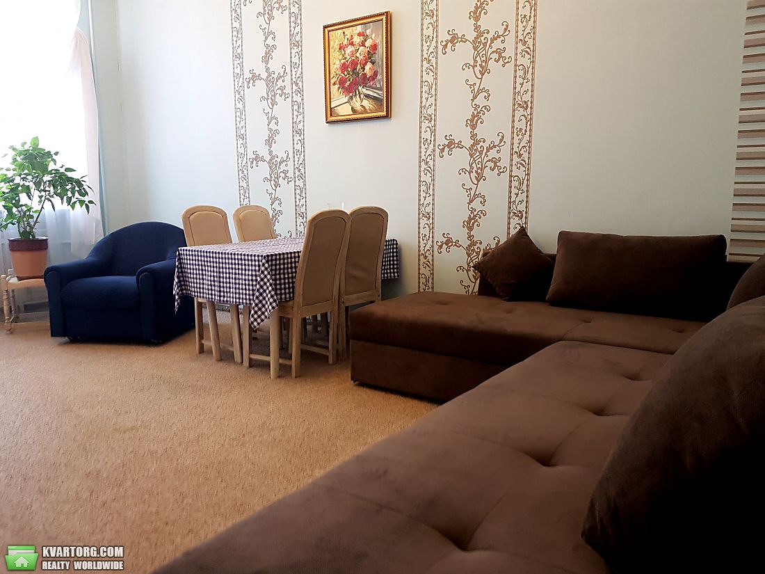Rent out 3-room apartment. Киев,  Большая Васильковская — photo 8
