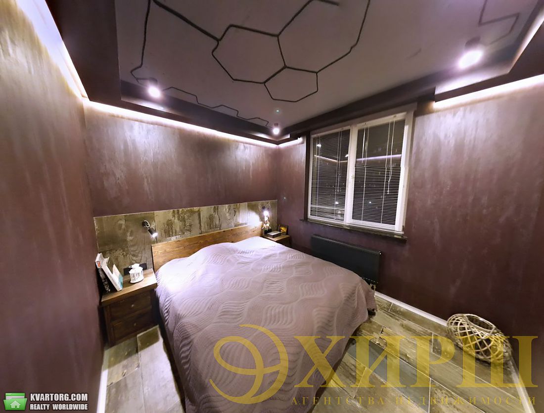 Sell 2-room apartment. Киев,  Ломоносова — photo 3