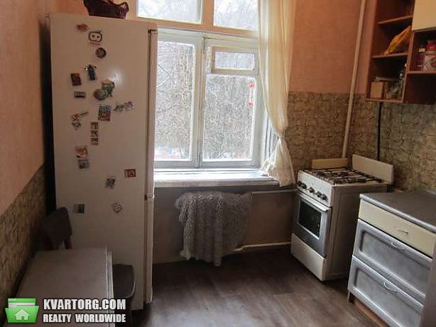 Rent out 2-room apartment. Киев,  Кловский спуск — photo 1