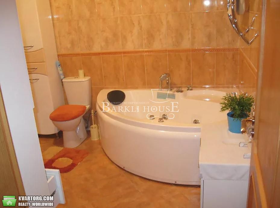 Rent out house. Киев,  Осенняя — photo 7