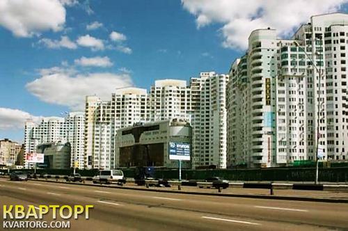 Rent out 2-room apartment. Киев,  Бажана — photo 1