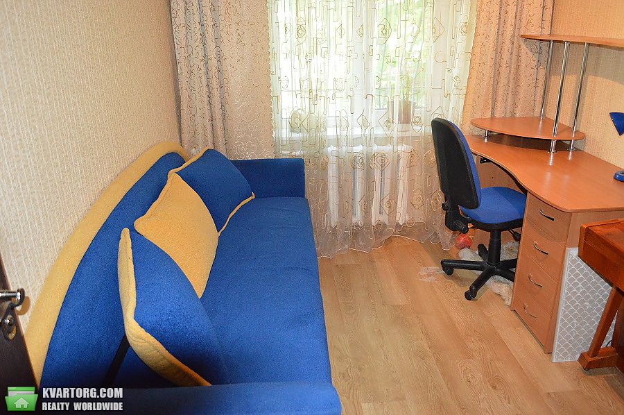 Rent out 2-room apartment. Киев,  Васильковская — photo 3
