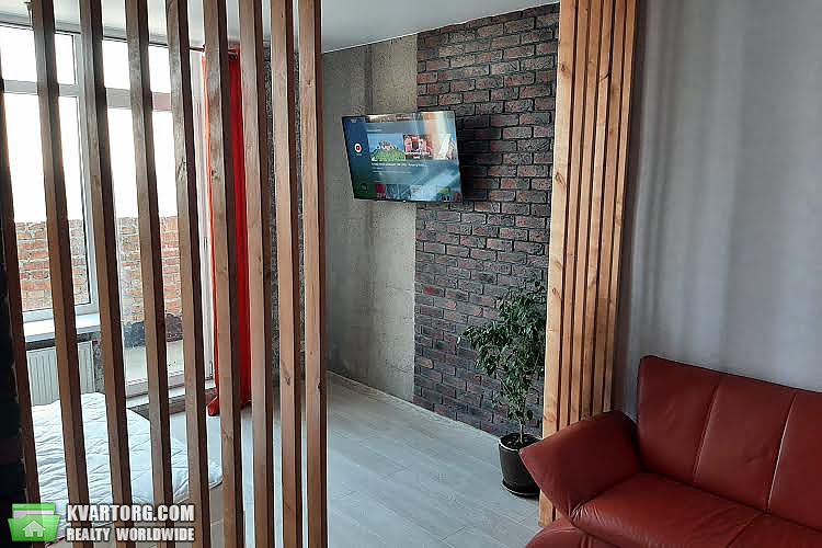 Sell 1-room apartment. Киев,  Бажана — photo 2