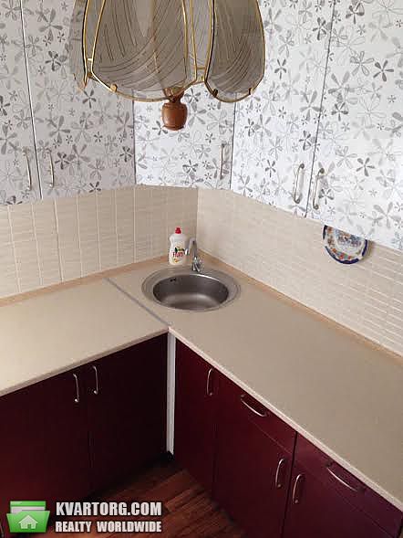 Rent out 2-room apartment. Киев,  Выборгская — photo 3