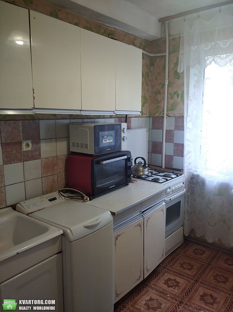 Rent out 2-room apartment. Киев, Миру проспект — photo 4