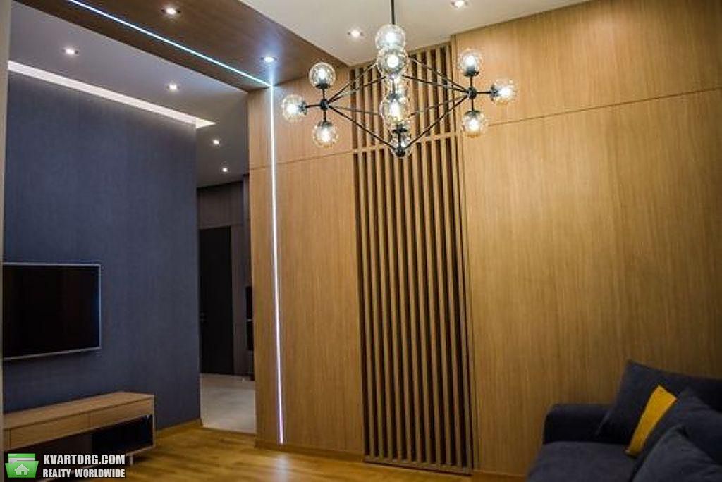 Rent out 2-room apartment. Киев,  Леси Украинки бул — photo 9