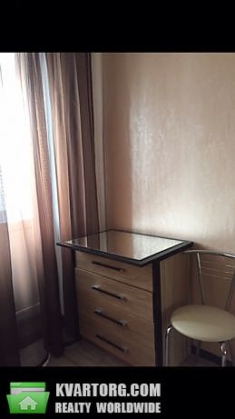 Rent out 2-room apartment. Киев,  Феодосийская — photo 4