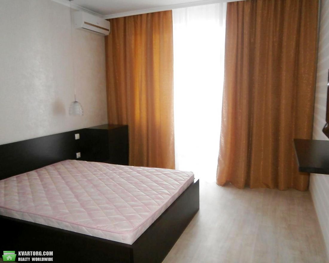 Rent out 2-room apartment. Киев,  Механизаторов — photo 6