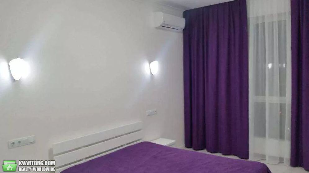 Rent out 2-room apartment. Киев,  Липковского — photo 5