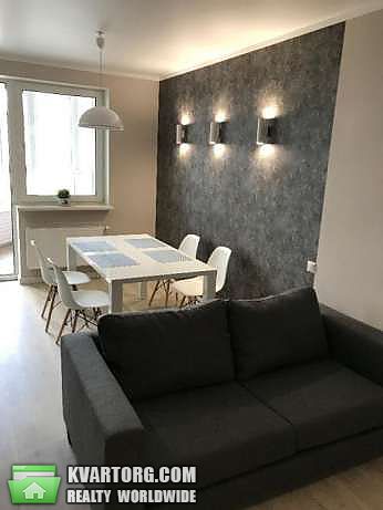 Rent out 3-room apartment. Киев,  Мельникова — photo 10