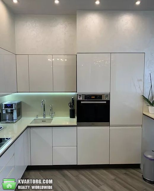 Sell 3-room apartment. Киев,  Соломенская — photo 10