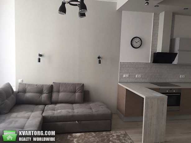 Rent out 2-room apartment. Киев, академика филатова — photo 1