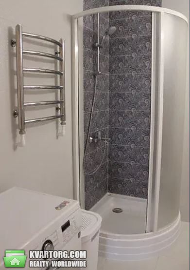 Rent out 2-room apartment. Киев,  Глушкова пр — photo 2