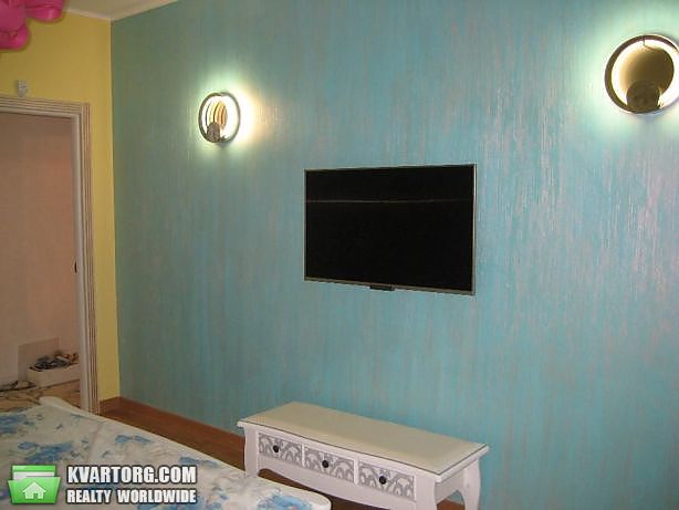 Rent out 1-room apartment. Киев,  Кадетский Гай — photo 5