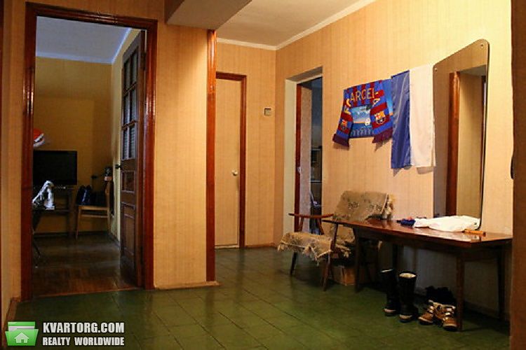 Sell 3-room apartment. Киев,  Жилянская — photo 1