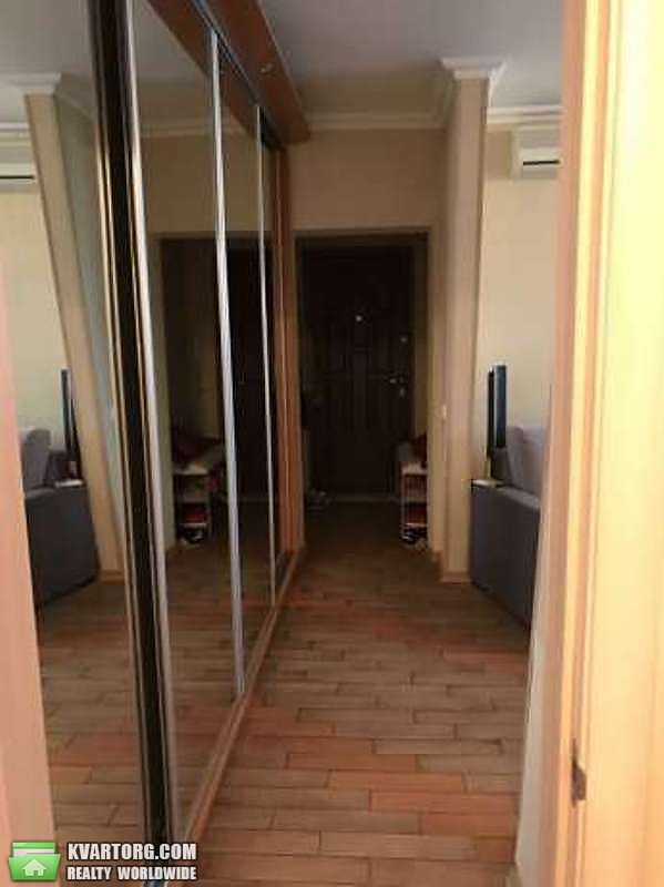 Sell 3-room apartment. Киев,  Милославская — photo 3