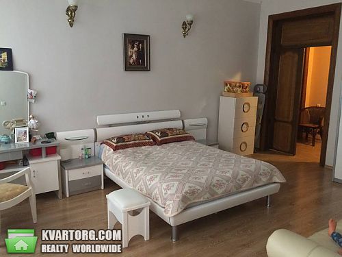 Sell 3-room apartment. Одесса, Ришельевская — photo 1