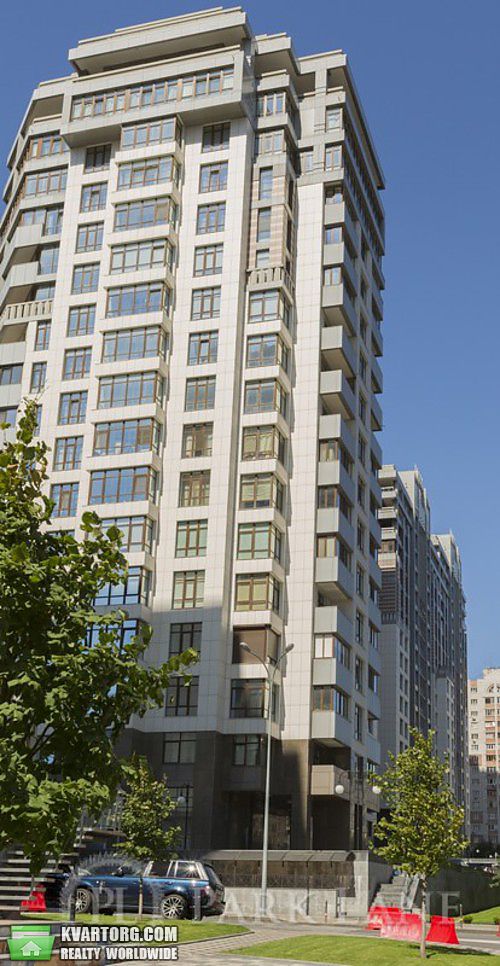 Sell 2-room apartment. Киев,  Драгомирова — photo 1