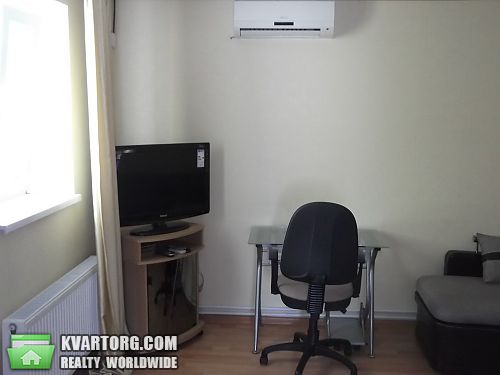 Rent out house. Днепропетровск, Набережная Победы — photo 6