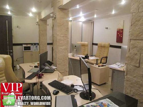 Rent out office. Киев, Большая Житомирская — photo 2