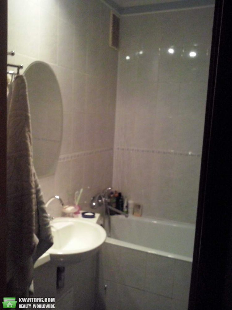 Sell 4-room apartment. Киев,  Булаховского — photo 7