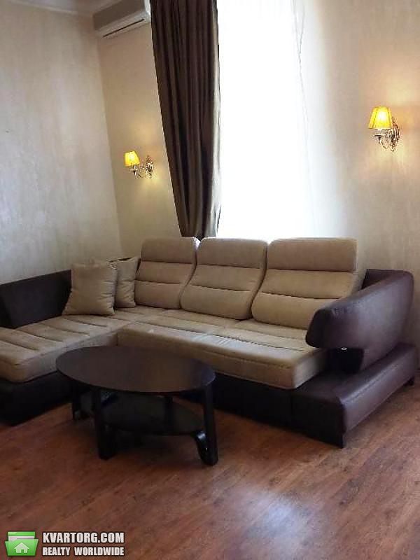 Rent out 3-room apartment. Киев,  Малая Житомирская — photo 5