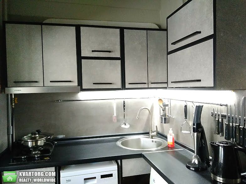 Sell 1-room apartment. Киев,  Правды пр — photo 1