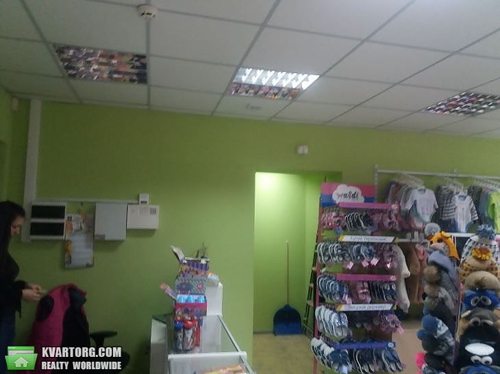 Rent out shop. Киев,  Овручская — photo 5