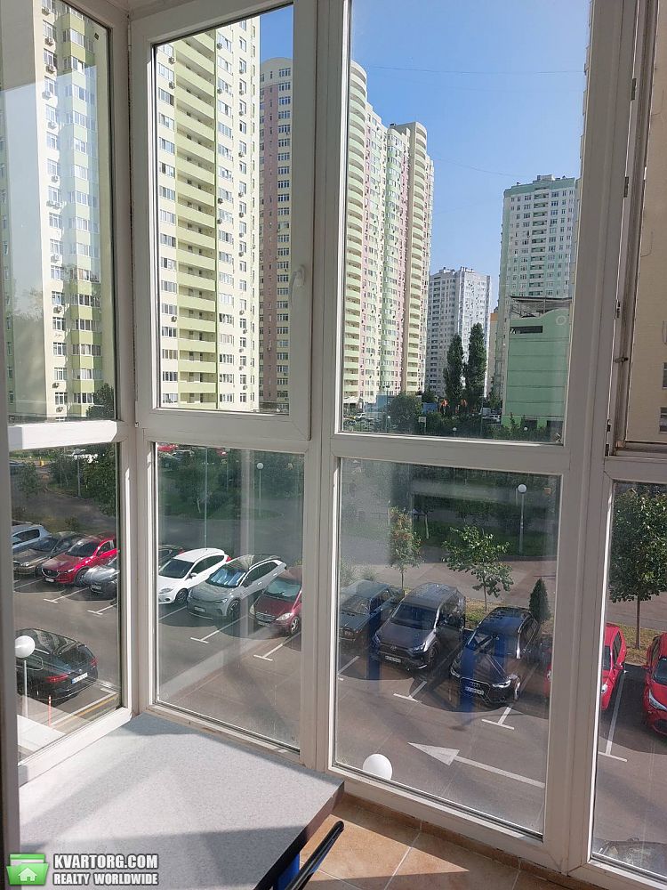 Rent out 1-room apartment. Киев,  Воскресенская — photo 4