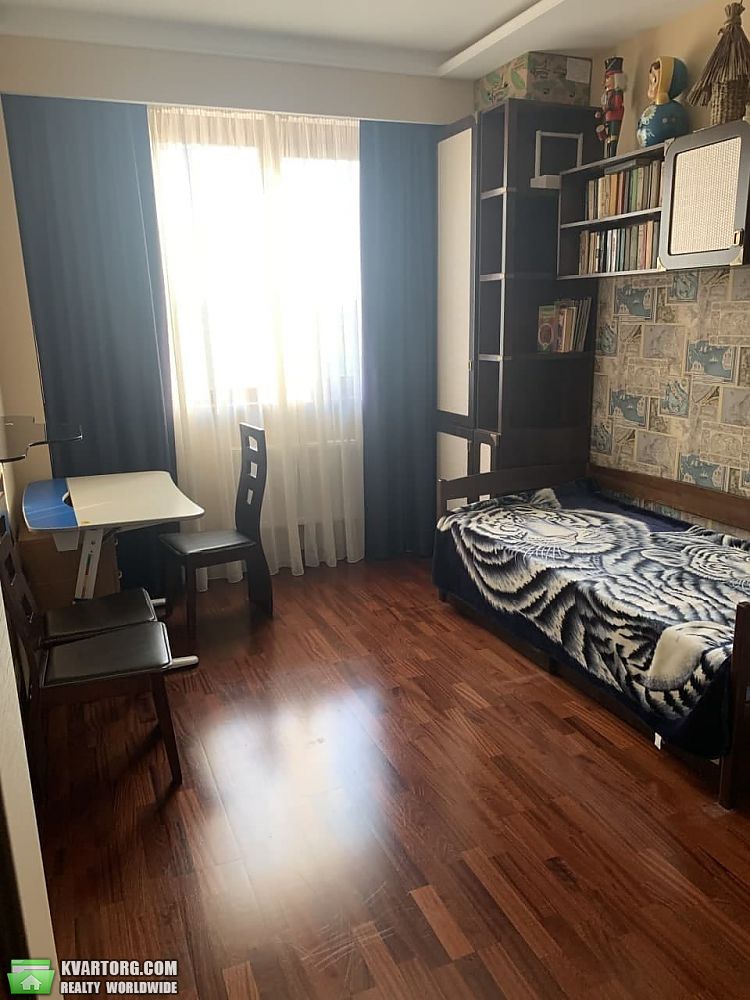Sell 4-room apartment. Днепропетровск,  Гагарина пр — photo 3