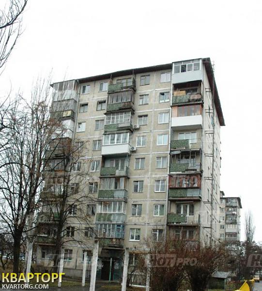 Rent out 1-room apartment. Киев,  Воссоединения пр — photo 1